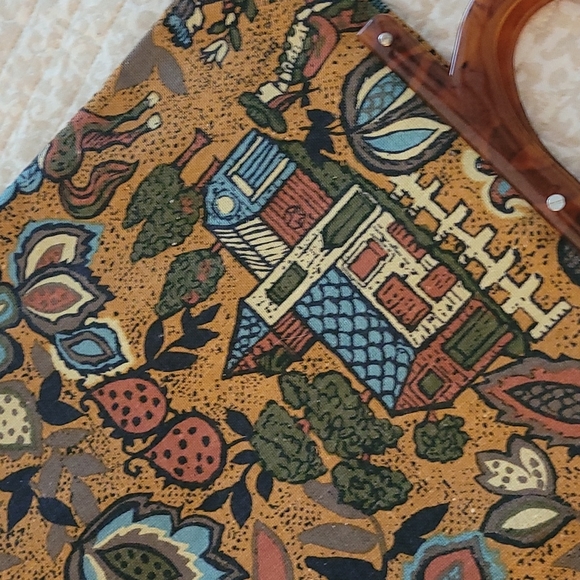 Vintage Boho Purse with Tortoise Handles - Picture 8 of 13